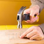 Deli 8OZ Multifunction TPR Handle Shockproof Stainless Steel Mini Claw Hammer