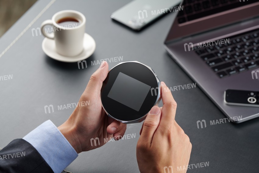 SecuX V20 Crypto Hardware Wallet - Cross-platform Operation & Infineon CCEAL5+ Secure Element