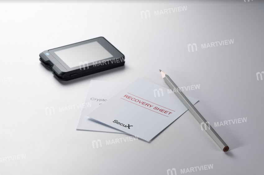 SecuX W20 Crypto Hardware Wallet - Cross-platform Operation & Infineon CCEAL5+ Secure Element
