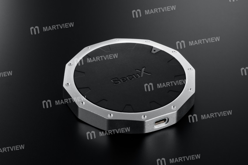 SecuX V20 Crypto Hardware Wallet - Cross-platform Operation & Infineon CCEAL5+ Secure Element