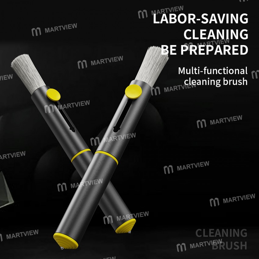 car multifunctional-retractable-cleaning-brush-with-window-breaking-tool-5