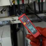 uni t-ut256-60a-ac-dc-current-true-rms-high-precision-digital-clamp-meter-with-ncv-5