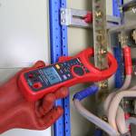 uni t-ut221-2000a-ac-dc-current-true-rms-digital-clamp-meter-9
