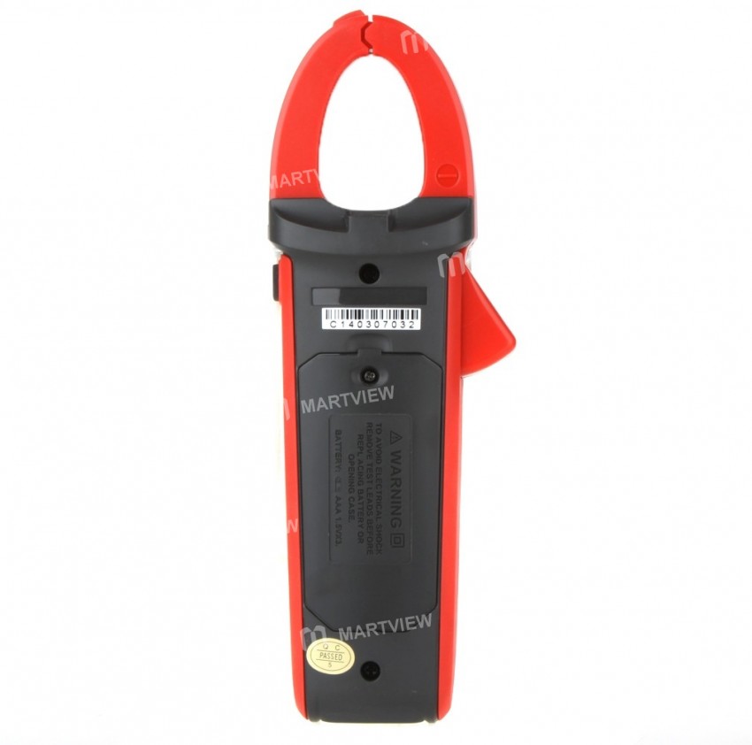 UNI-T UT216A True RMS Digital Clamp Meter Auto Range w / NCV Capacitance Ohm Test