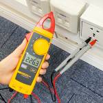 Fluke 362 AC / DC Portable High Precision Clamp Multimeter with Digital Display